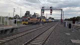 GWU15 ACD6053 CM3306 passing Laverton [upl. by Alyahs]