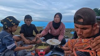 camping sekeluarga 3 hari 2 malam di perahu diguyur hujan berburu lobster dan menanam mangrub [upl. by Ennaer]