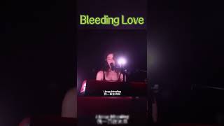 Bleeding Love音乐分享Music MusicSharing live pop 音乐现场 livestream [upl. by Klein]