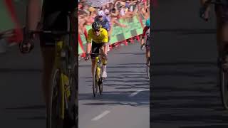 🇪🇸 A close finish on Stage 5 of the 2024 La Vuelta Ciclista a España⁠ 👀 LaVuelta24 vueltaespaña [upl. by Lama]