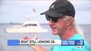 Abandoned boat leaking fuel in Caloosahatchee River worrying Cape Coral residents [upl. by Cristi421]