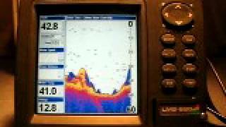 Lowrance lms520c simulation test fish finder locator chartplotter gps [upl. by Supat]