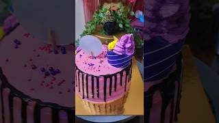 Trending Cake design 🍰🧑‍🍳 shorts cake [upl. by Gerrie810]