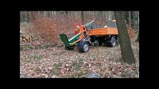 Holzspalter Posch Leibnitz mit Fahrwerk im Wald [upl. by Goodard426]