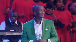 Ufanelwe by Sfiso ncwane live in ICC [upl. by Guthrie]