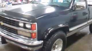 1988 Chevrolet 34 Ton Pickup [upl. by Phelgen233]