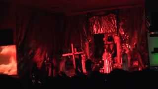 Ritual satanic in biserica ATENTIE Imagini socante [upl. by Ahnavas]