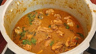 chettinad chicken kulambu  chicken curry in pressure cooker [upl. by Arretahs]