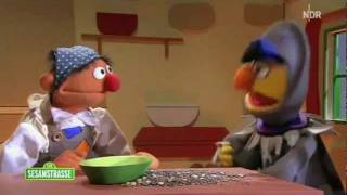 Aschenputtel mit Ernie und Bert  Sesamstraße  NDR  ARD [upl. by Llerreg325]