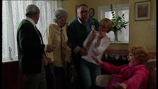 Norris mistakenly thinks Rita is dead Coronation Street  21 August 2005  Higher Quality [upl. by Akcinahs]