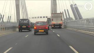 Eerste verkeer over nieuwe Waalbrug bij Ewijk [upl. by Shaffert]