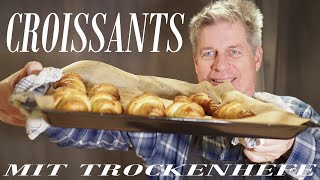 Croissants mit Trockenhefe [upl. by Ahsinar]