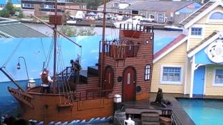 Sealion show De Piratenbende Zeeleeuwen show [upl. by Aninaj964]