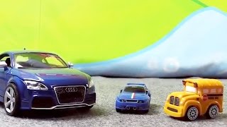 Coches de carreras  Audi TT  Speedy y Bussy [upl. by Ojillib642]