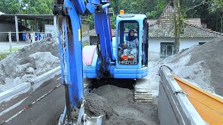 Komatsu Mini Excavator Operator Unloading And Loading Sand Trucks On The Depot By Devita [upl. by Ashraf101]