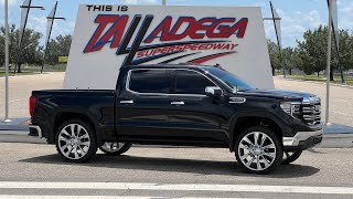 26s amp 35s on my 2022 GMC Sierra [upl. by Johnson147]