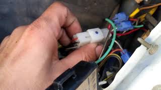 how to find a short to ground fuse keeps poppingwhy does my fuse keep popping [upl. by Suu]