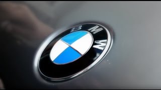 AUTOtorial  BMW E46 E60 X1 X3 X5 Emblem Motorhaube wechseln  Selber machen DIY [upl. by Eirrahs]