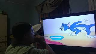 JOGANDO LEITE NO TOM amp JERRY kkkkkshorts [upl. by Scrogan]