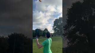 Flying a Parafoil Kite in beautiful Chicago [upl. by Asina]