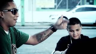 J Alvarez Xavi the Destroyer Ñengo Flow — Caminando por la Calle [upl. by Bruyn]