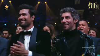 Vicky Kaushal Proposed Katrina Kaif in Award Show Salman Khan Expression Vickat Romance Star Amit [upl. by Godwin655]