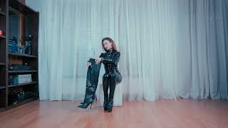 HAUL AND TRY ON BOOTS BOOTIES OVERKNEES THIGHHIGH BOOTS WEARING LEATHER LEGGINGS AND LATEX TOP [upl. by Mok644]