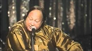 Mast Nazron Se Allah Bachaye Nusrat Fateh Ali Khan [upl. by Morgan]