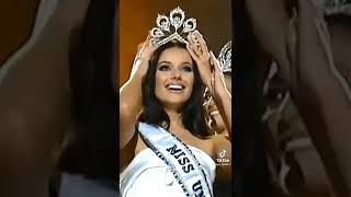 Miss Universe 2002Deathroned Oxana Fedorova of Russia🇷🇺 [upl. by Ahtrim204]