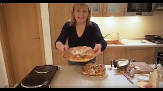 Recept na najlepšie langoše │ Zuzana Machová [upl. by Adnilemreh631]