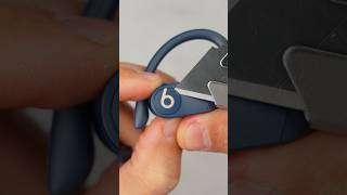 🤔 Best looking EarBuds PowerBeats Pro [upl. by Isaacs]