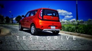 Kia Soul  Prueba de Manejo [upl. by Drucill]