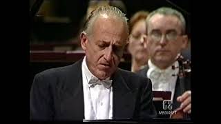 Mozart  Piano Concerto A K488  Pollini MScala POMuti R  Nov13th2000  Scala [upl. by Dyche]