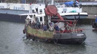 Schip de Warnow vertrekt voor een spannende reis naar het Noorderlicht [upl. by Enymzaj]