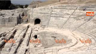 SICILIA TEATRO GRECO DI SIRACUSA IMMAGINI ARCHIVIO 260814 [upl. by Mosier676]