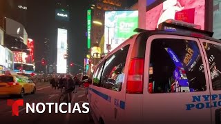 Despliegan operativo de seguridad por festejo de Año Nuevo en Nueva York  Noticias Telemundo [upl. by Kcirad635]