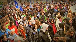 La Manif du Jour de la Terre presquaussi LIVE quà LCN [upl. by Diskson]