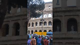 Coliseo romano como nunca antes lo viste lleno de turistas xd [upl. by Redman239]