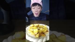 고구마맛탕 만들어먹음😁 먹방 mukbang 해로 [upl. by Concoff410]