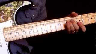 Learn how to play lead guitar Lesson 1 with tab Ten easy beginner licks for rock amp blues [upl. by Sundberg]