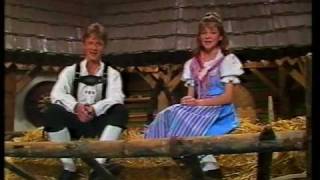 Kleine Manuela und Franzi Karl Moik Fred Bertelmann  Medley Musikantenstadl 1989 [upl. by Sheilah761]