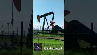 The Nodding Donkey Oil Pump or The Pumpjack 2🛢⛽😊 oilpump bruneil [upl. by Shaer606]