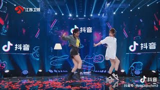 How fast Cheng Xiao learns dance moves that make Cnetz called her AI Dancing [upl. by Hareema]