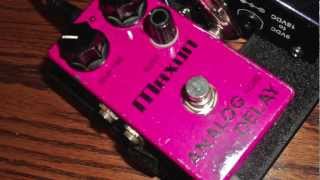 Maxon AD80 Analog Delay demo [upl. by Marlie]