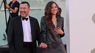 Matteo Salvini a Venezia 79 il bacio sul red carpet con la fidanzata Francesca Verdini [upl. by Meedan]