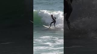 SURFING IN CARCAVELOS AT CROWD 18102024 [upl. by Mot580]