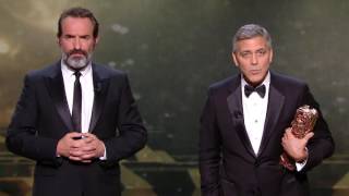 Jean Dujardin traducteur officiel de George Clooney  César 2017 [upl. by Ashlen]