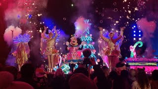 Mickeys Dazzling Christmas Parade 🎅🎄 Show Stop Central Plaza  DisneylandParis Christmas 2023 [upl. by Stephannie]