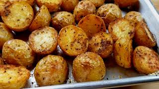 Crispy Roasted Baby Potatoes [upl. by Hubbard33]