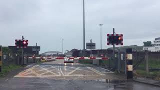 Rare Lowering Sequence Newhaven Beach Road Level Crossing ESussex Saturday 12052018 [upl. by Mayne715]